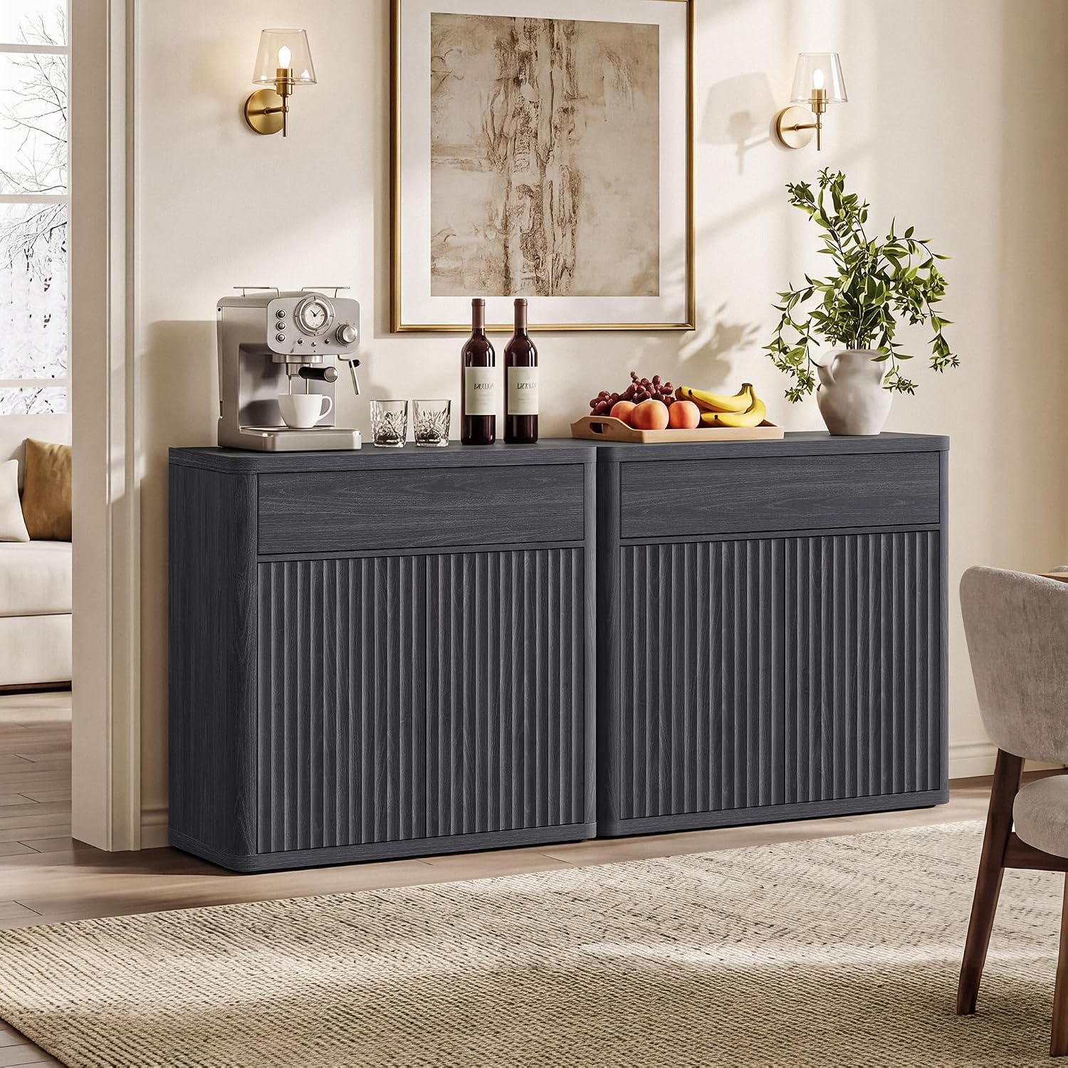 Nowoczesny kredens z żebrowany – Credenza Office Storage recenzja i cena